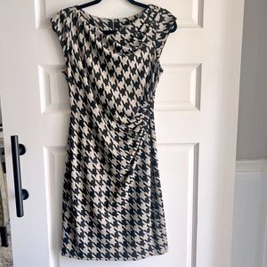 Danny & Nicole, size 6 tan & black dress